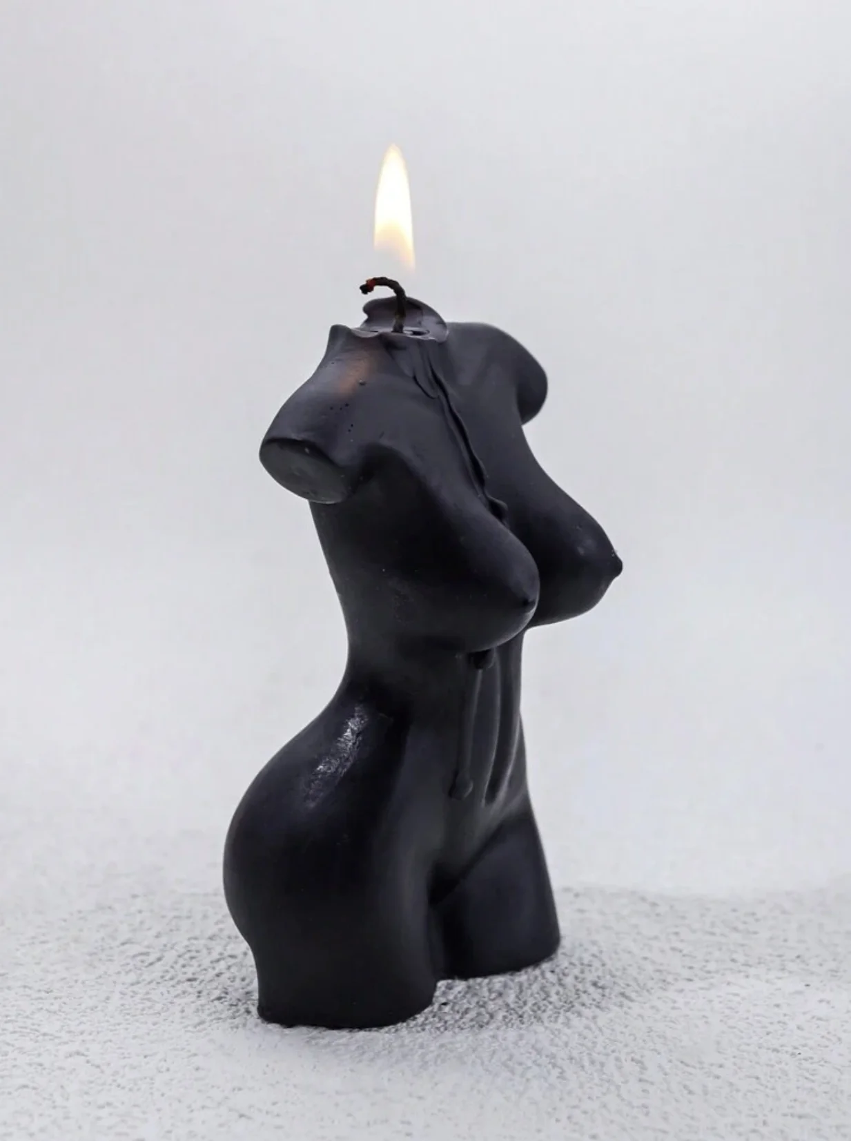 S3c545dab84d947afaf682523f71eae7eD.webp Stylish Women's Body Sculpted Candle - Aromatherapy Decoration for Home or Gift - Image 1